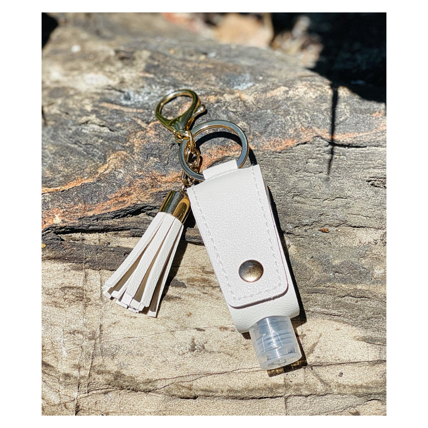 The T-BOTTLE keychain